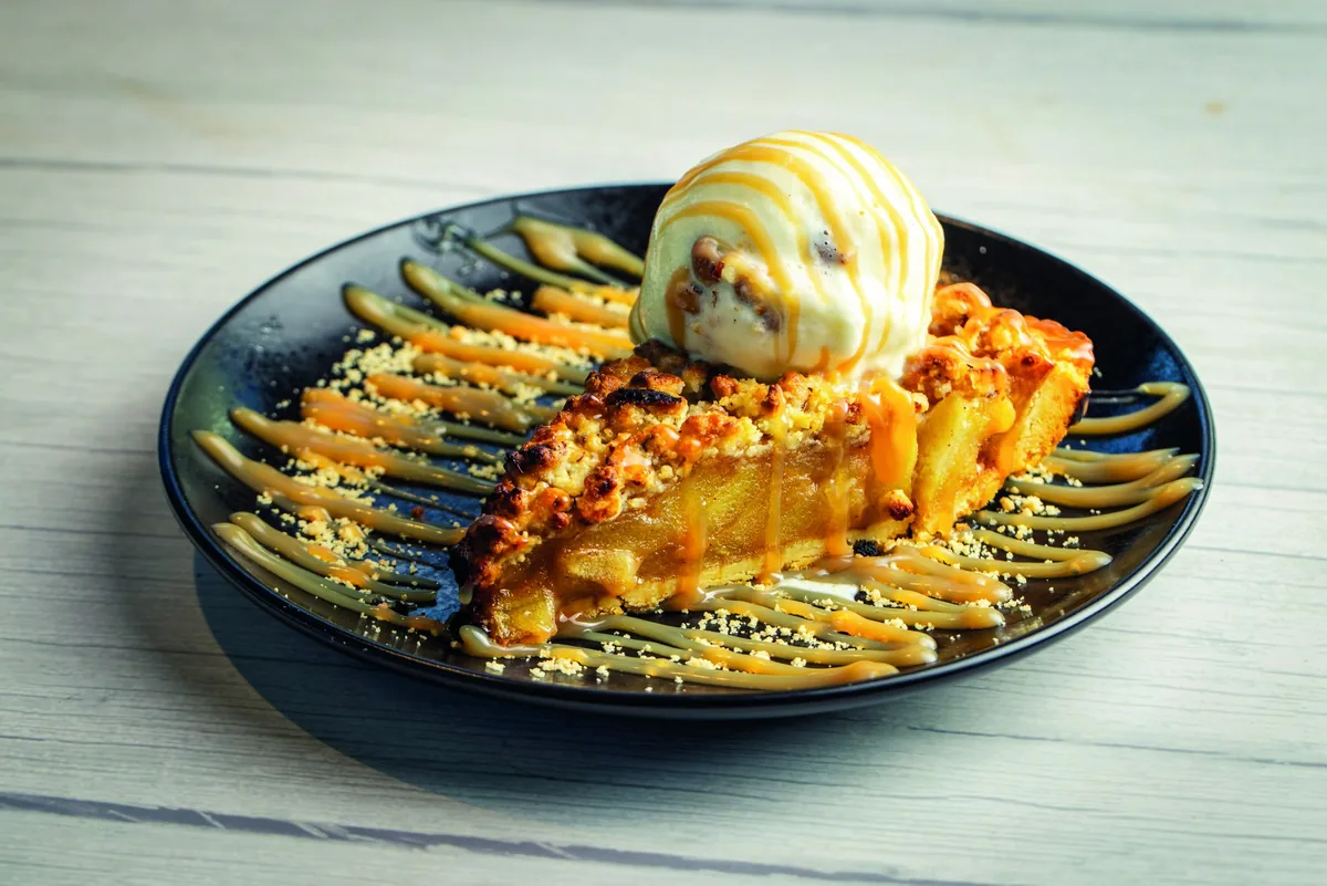 Torta de maçã holandesa com gelato